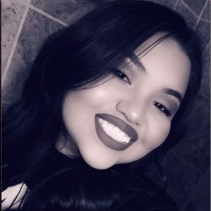 Meet your Posher, Stacey